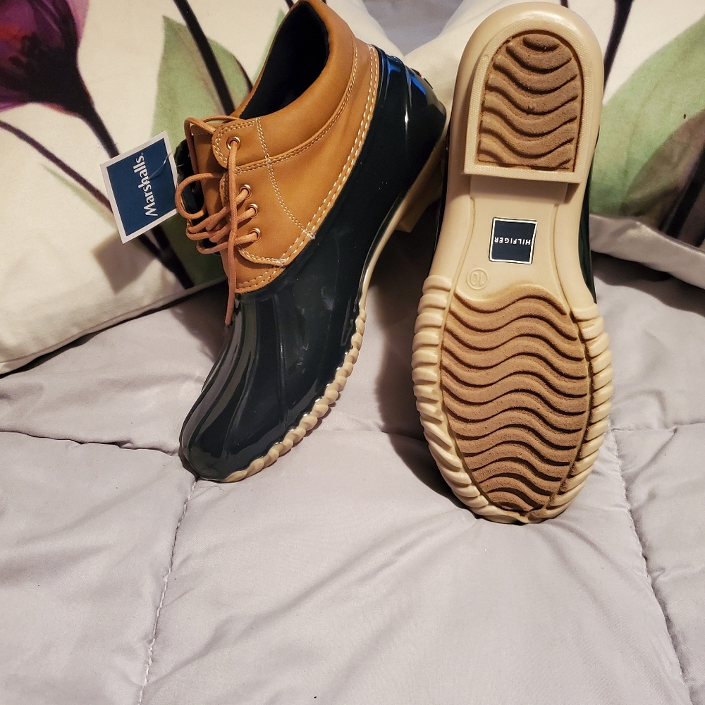 Womens Boat rain shoes Size 10